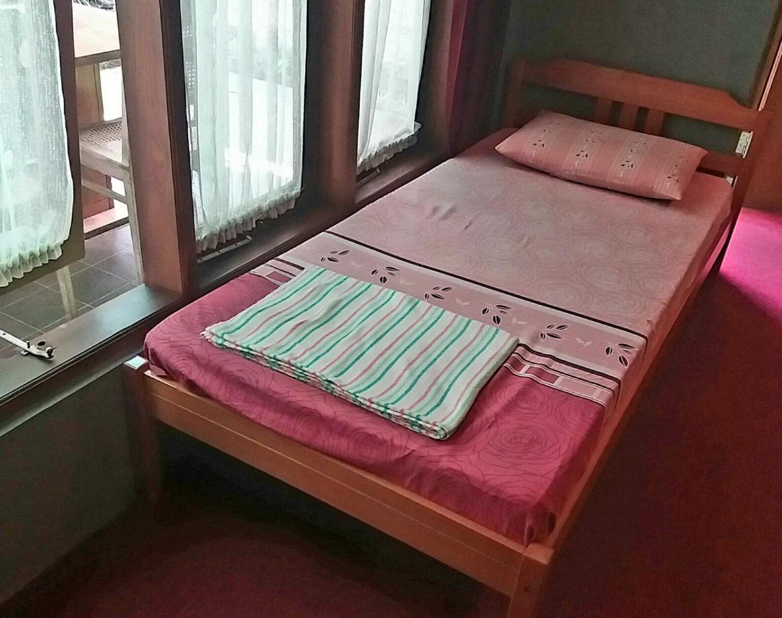 Homestay Triniti Lembang Buitenkant foto