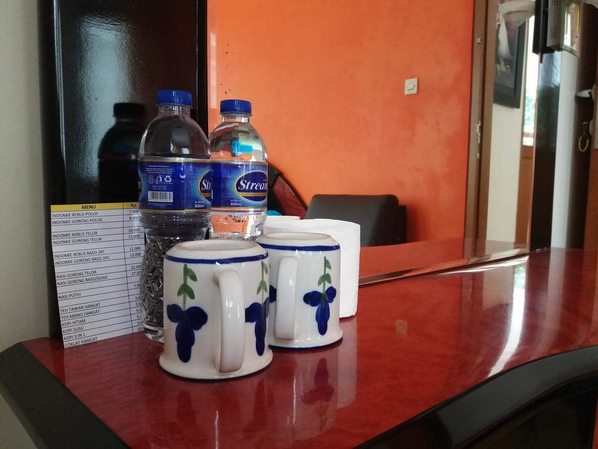 Homestay Triniti Lembang Buitenkant foto
