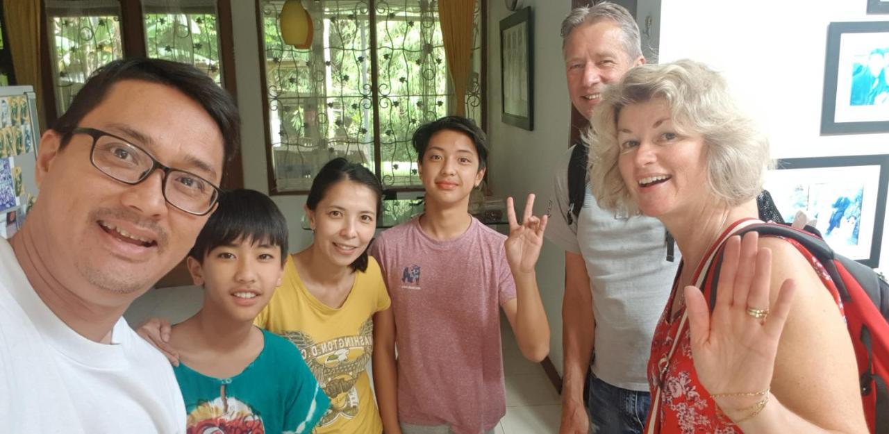 Homestay Triniti Lembang Buitenkant foto